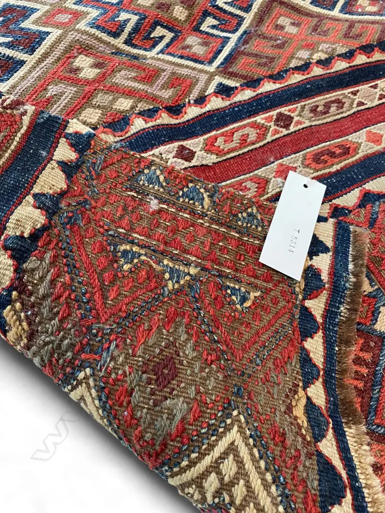 Bag Face – wool, - Taurus Mountains)flatweave with supplementary weft - hooked lozenge pattern - plain tassels. 81 x 63cm Image 1++